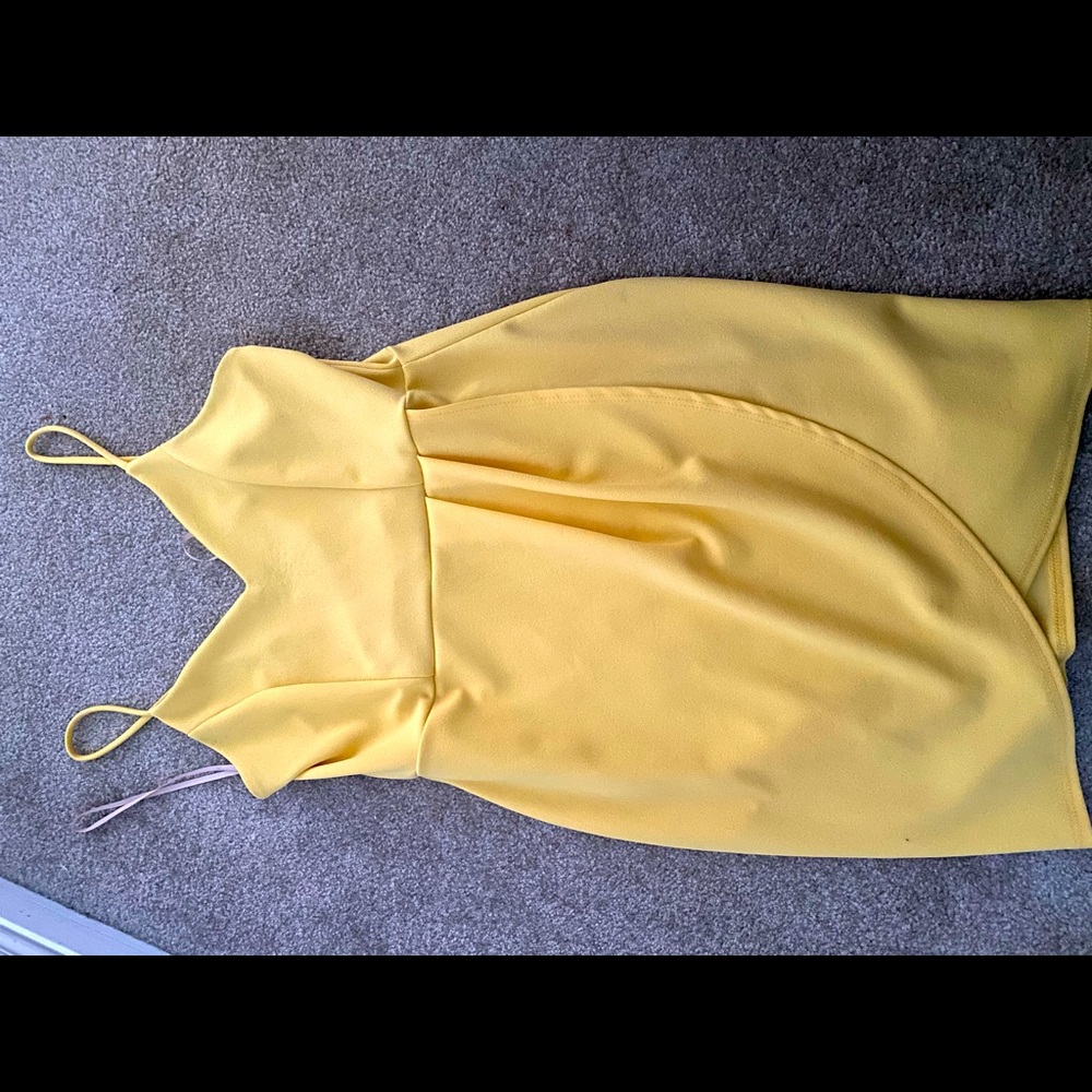 Yellow dress